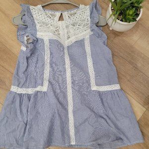 Cap sleeve striped top- Size S